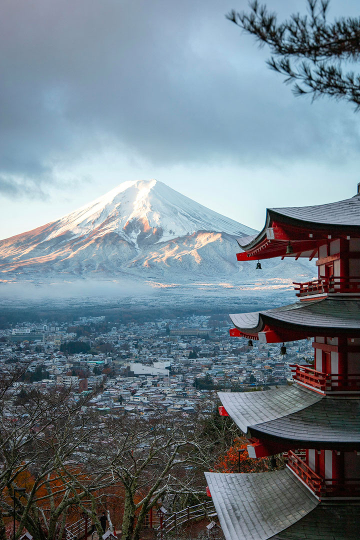 Temple japonais vue mont Fuji